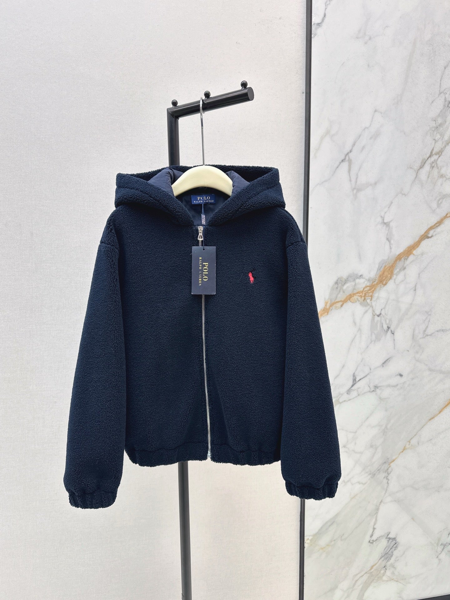 Ra1 NEW Hooded plush jacket