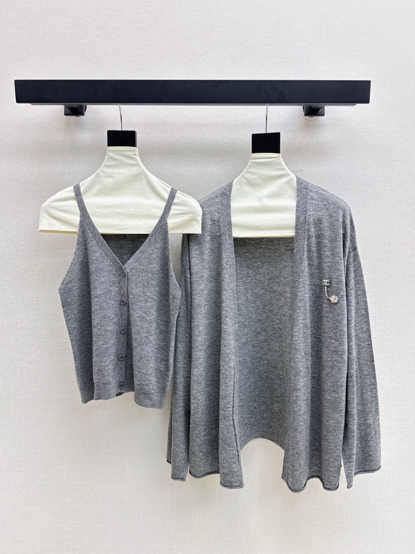 Chan NEW Knitted vest cardigan