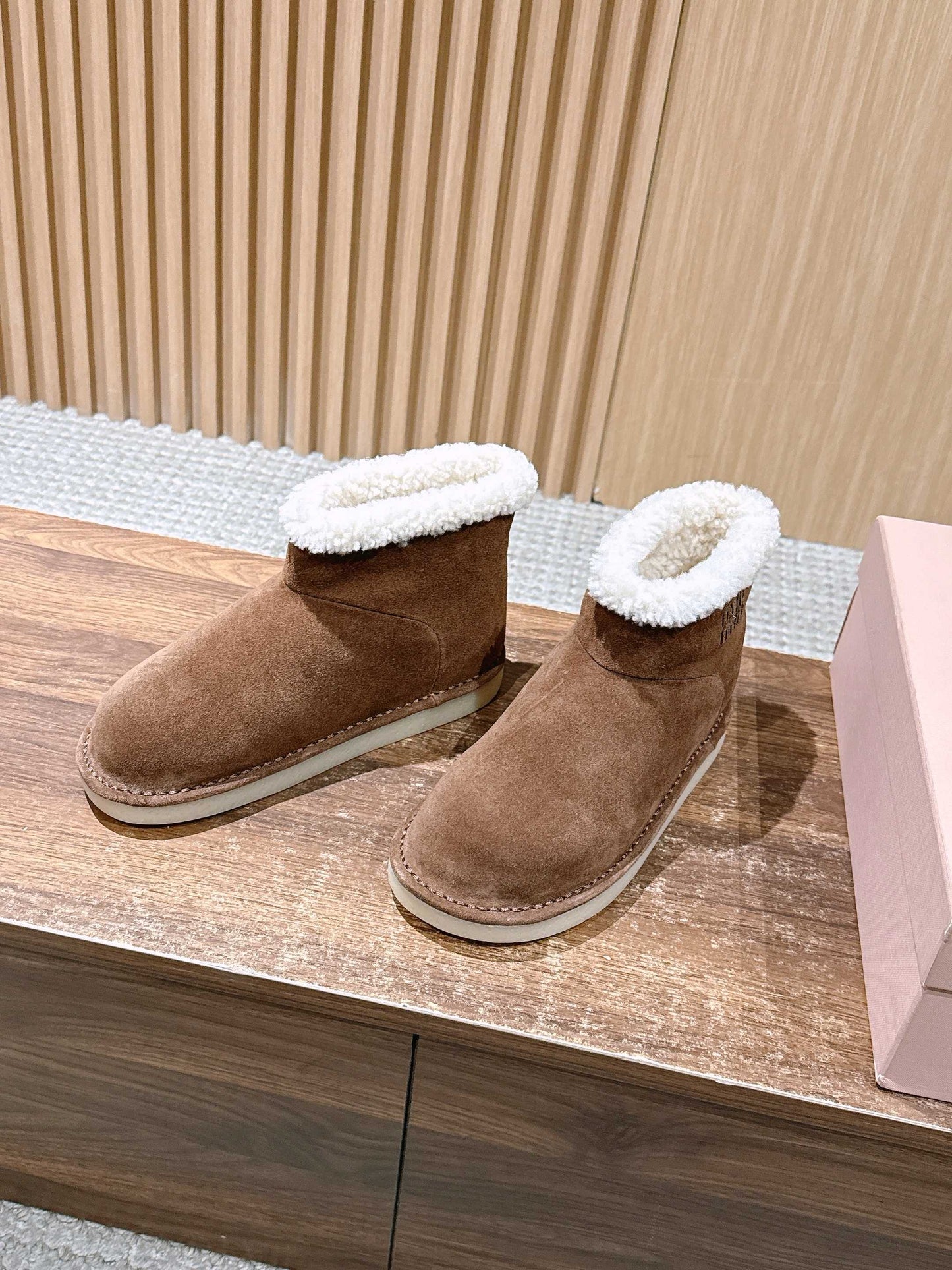 Miu Classic Snow Boots