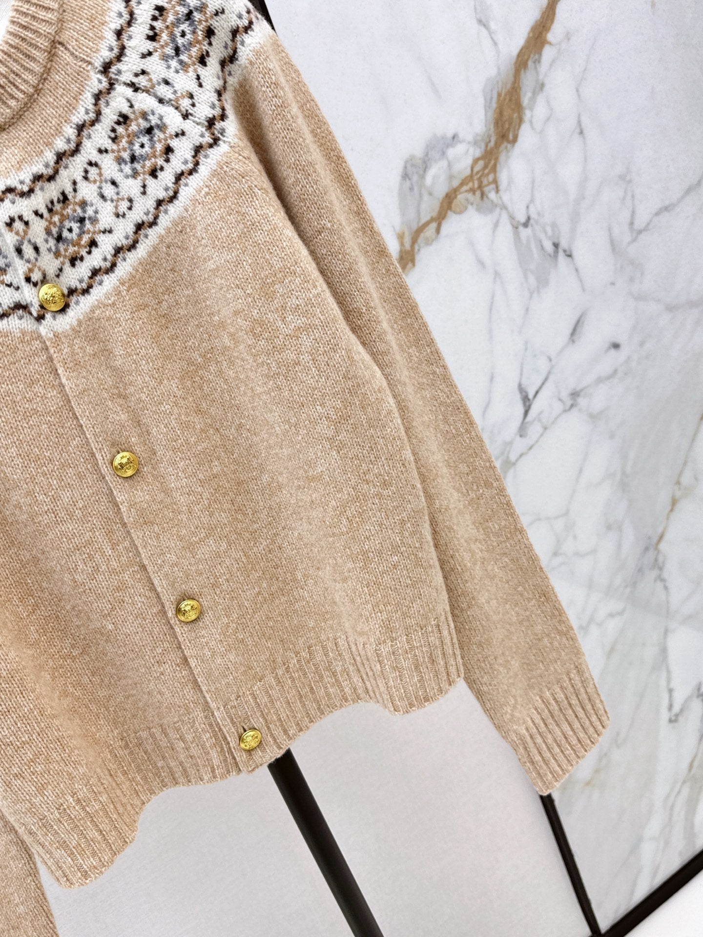 Ce1i NEW wool cardigan