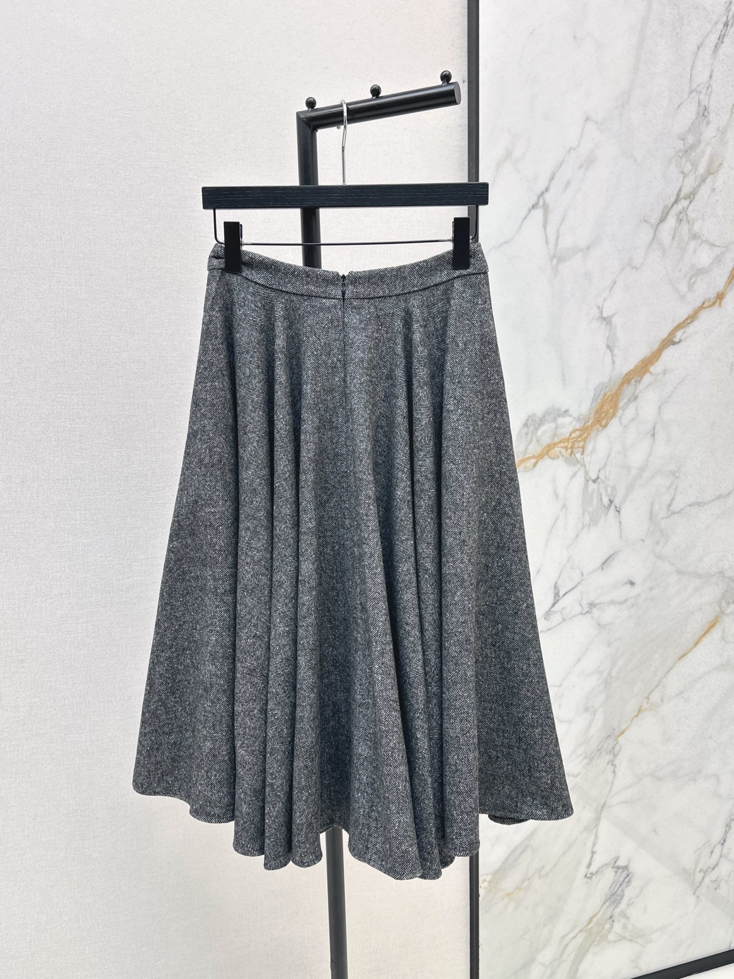Dolc NEW wool skirt
