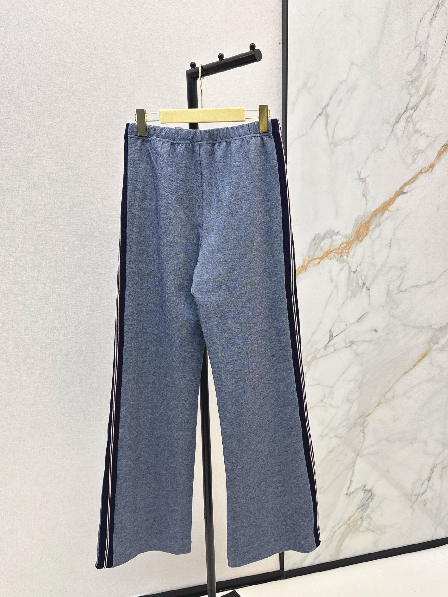 Miu NEW Straight pants