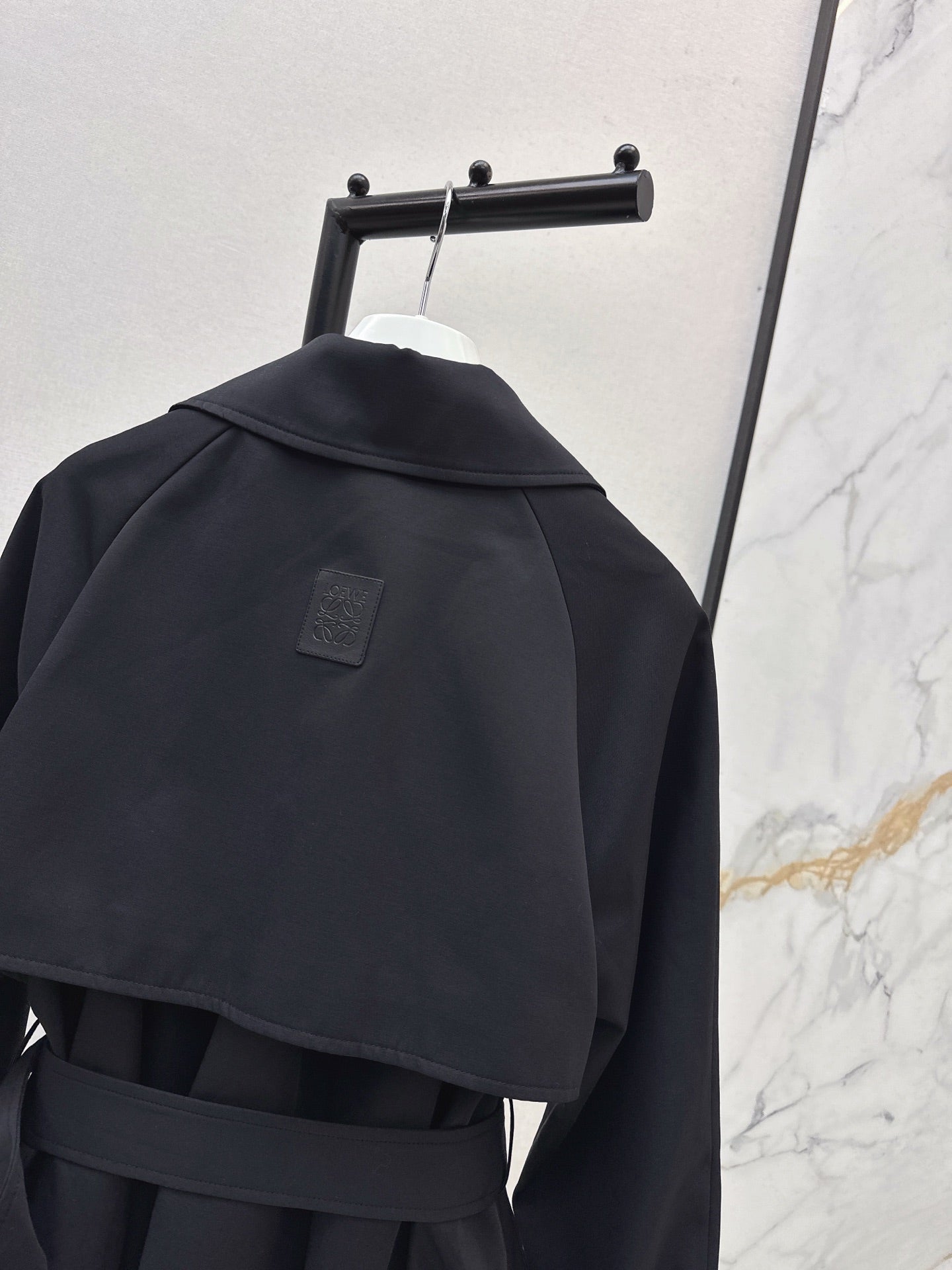 Loe NEW windbreaker jacket