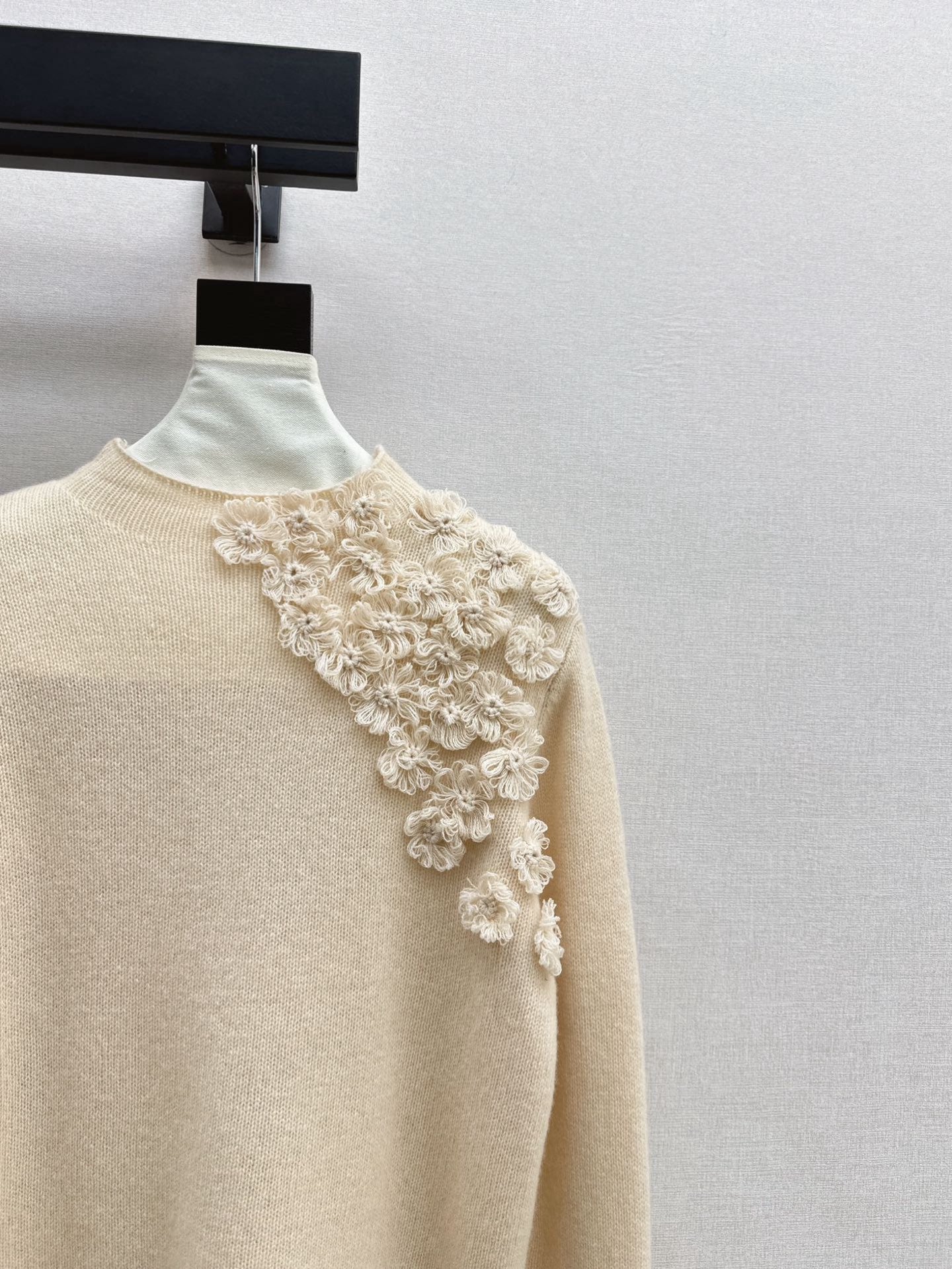 Miu NEW knitted sweater