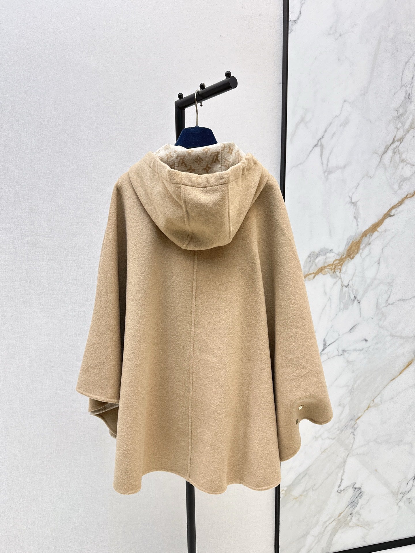 Louis NEW Poncho hooded coat