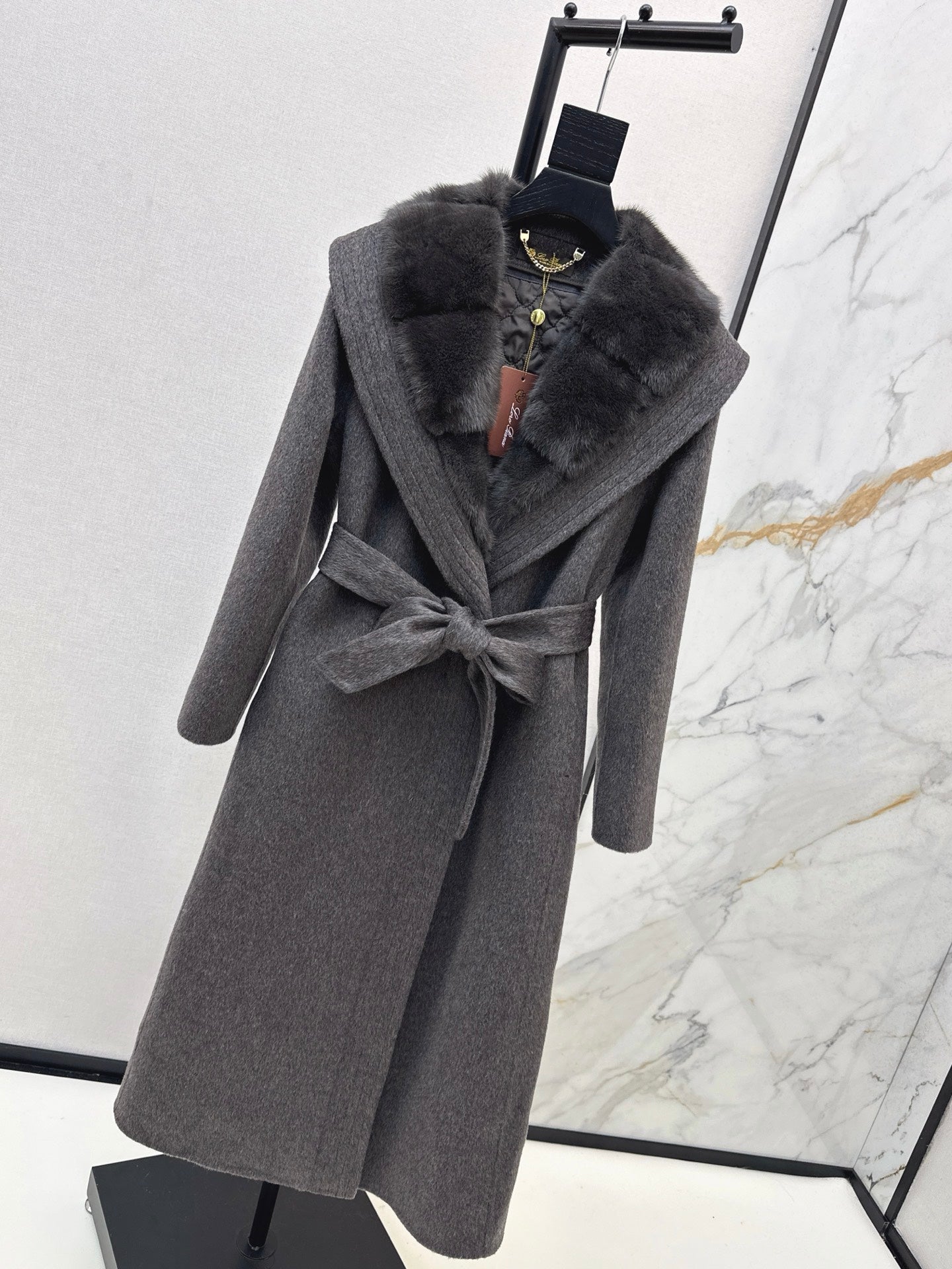 Loro NEW camel hair coat