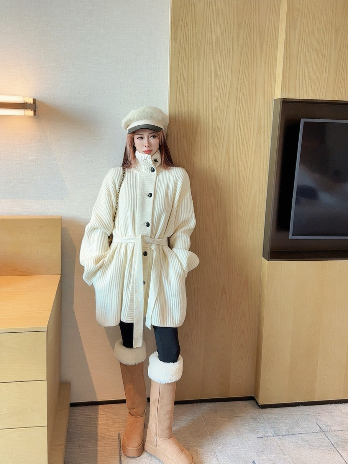 Brune NEW knitted coat