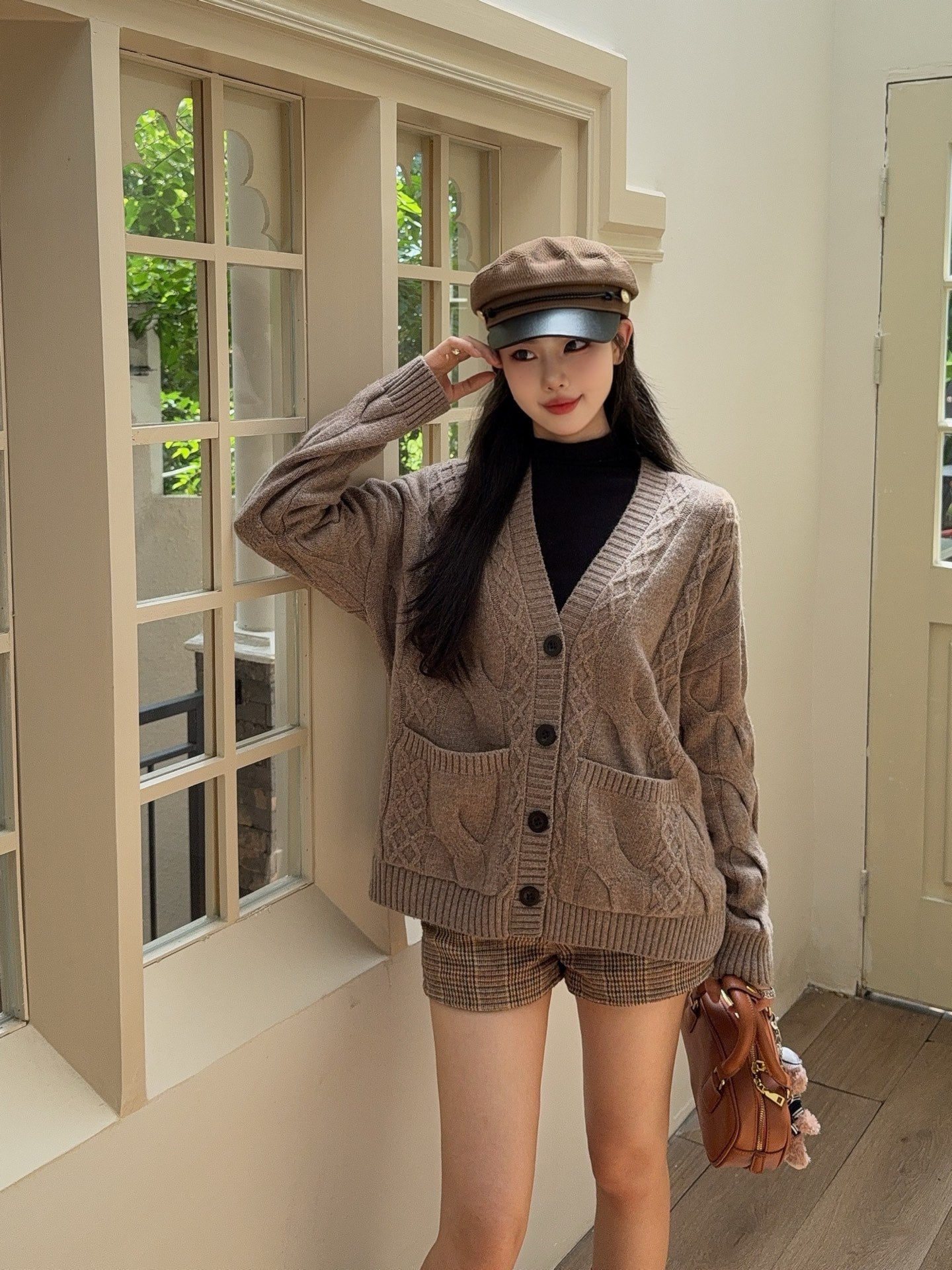 Loro NEW V-neck cardigan