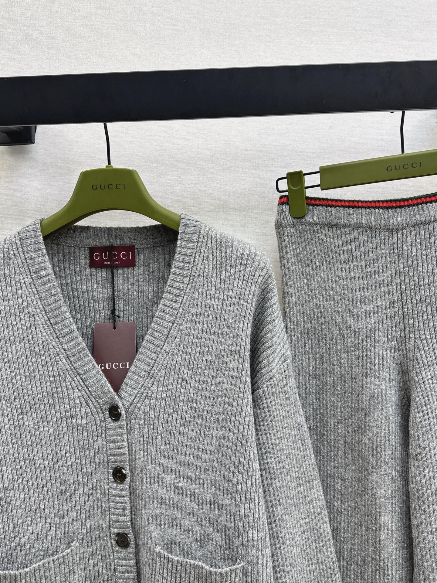 Guc NEW knitted suit