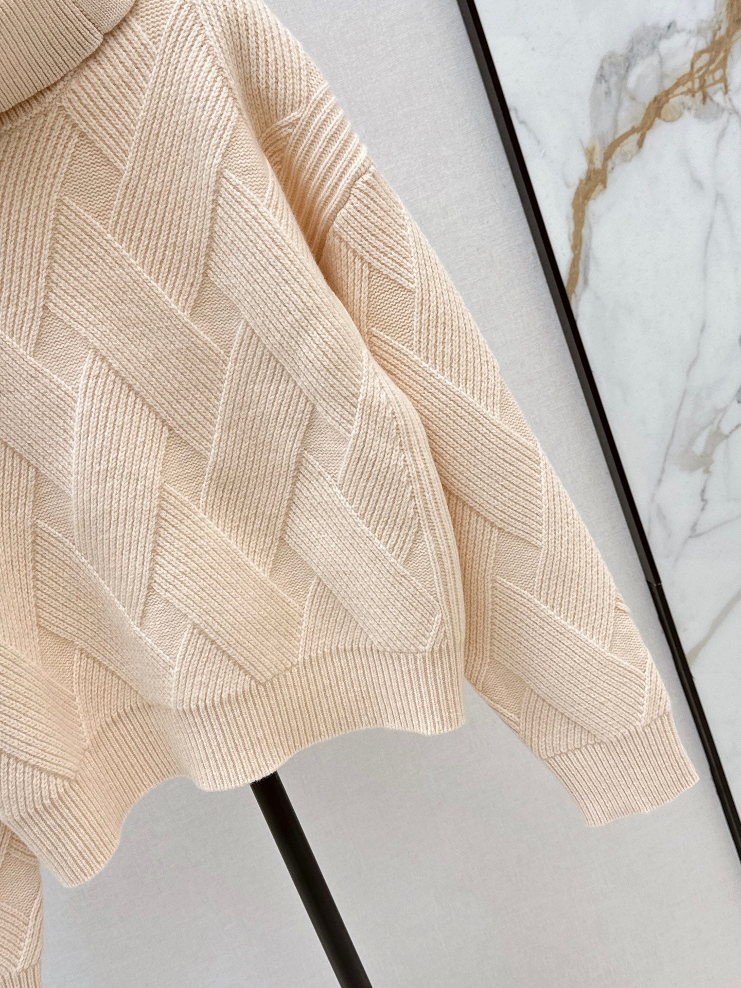 Herm NEW wool sweater