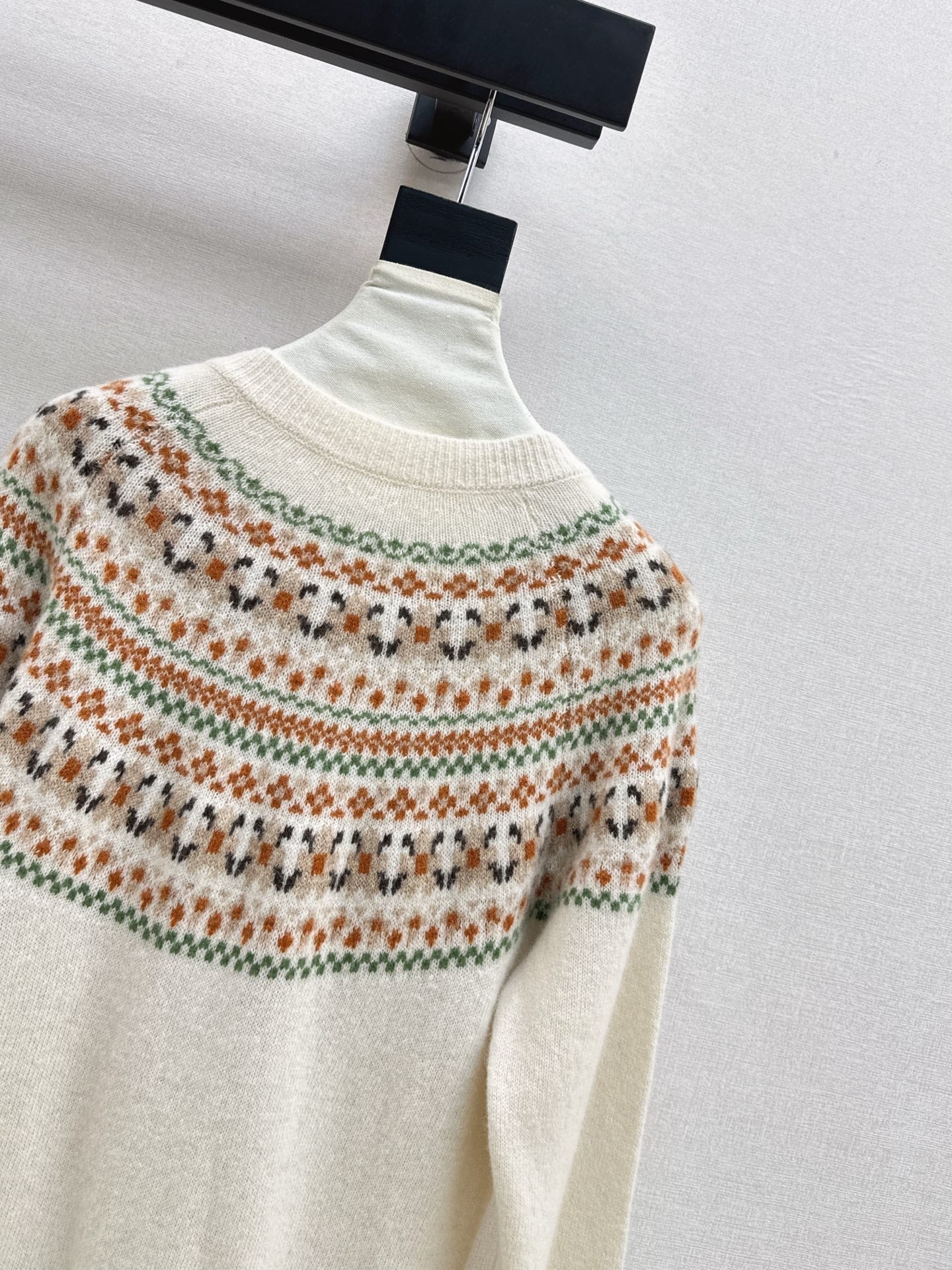 Loro NEW knitted cardigan