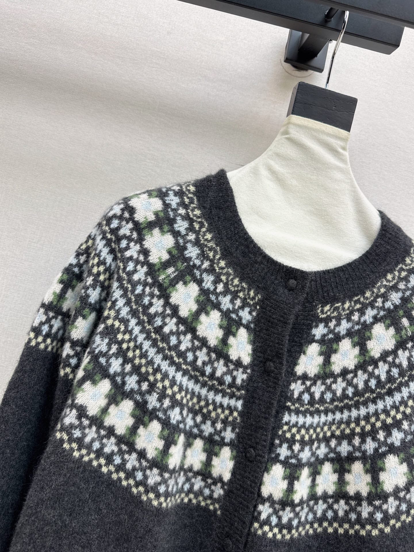 Loro NEW knitted cardigan