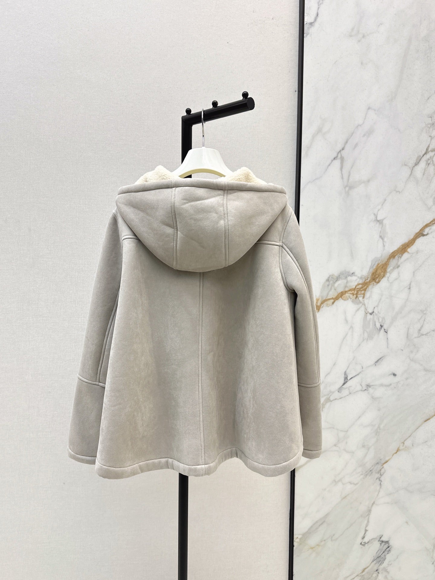 Loe NEW hooded jacket