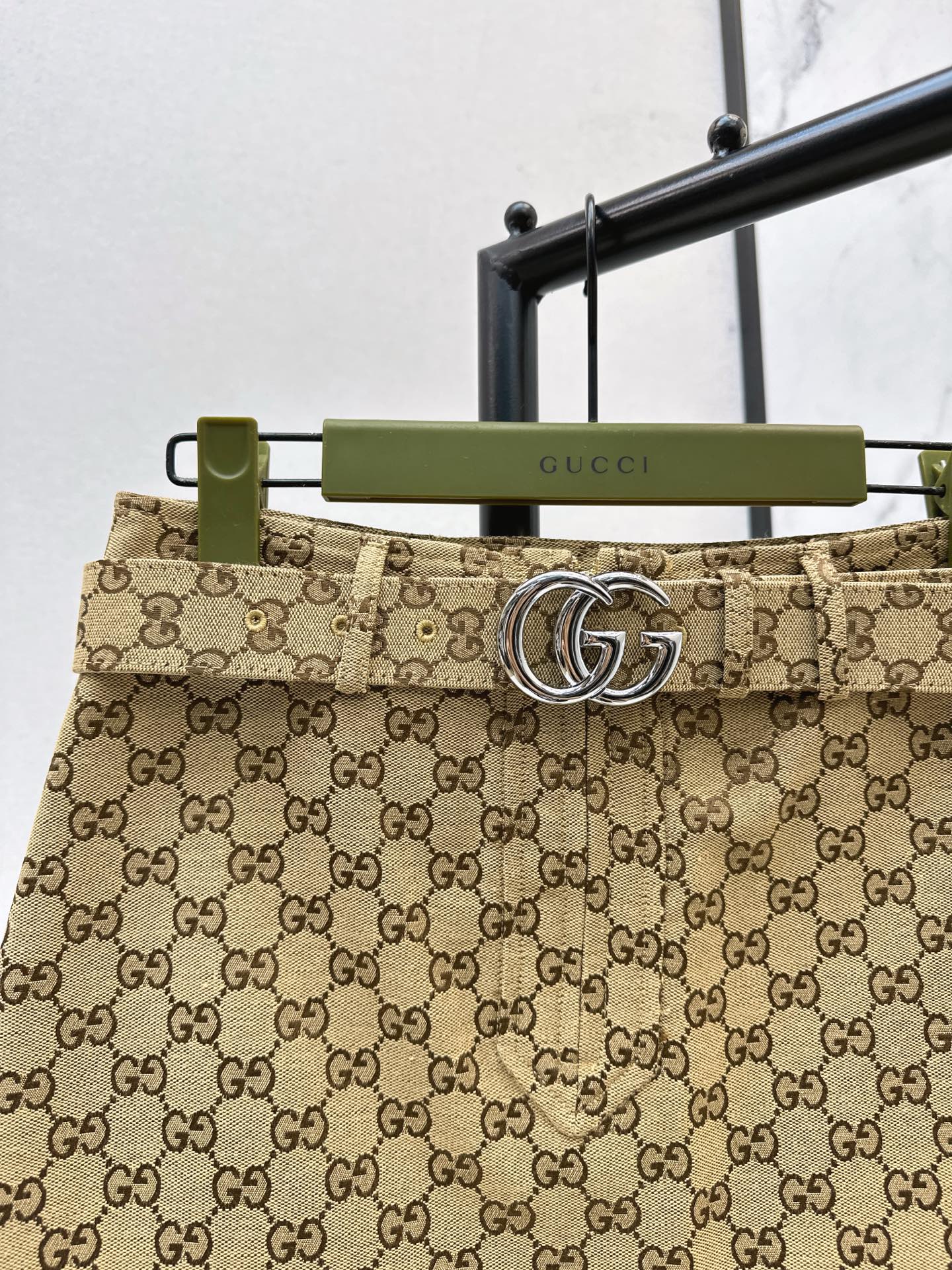 Guc NEW A-line short skirt