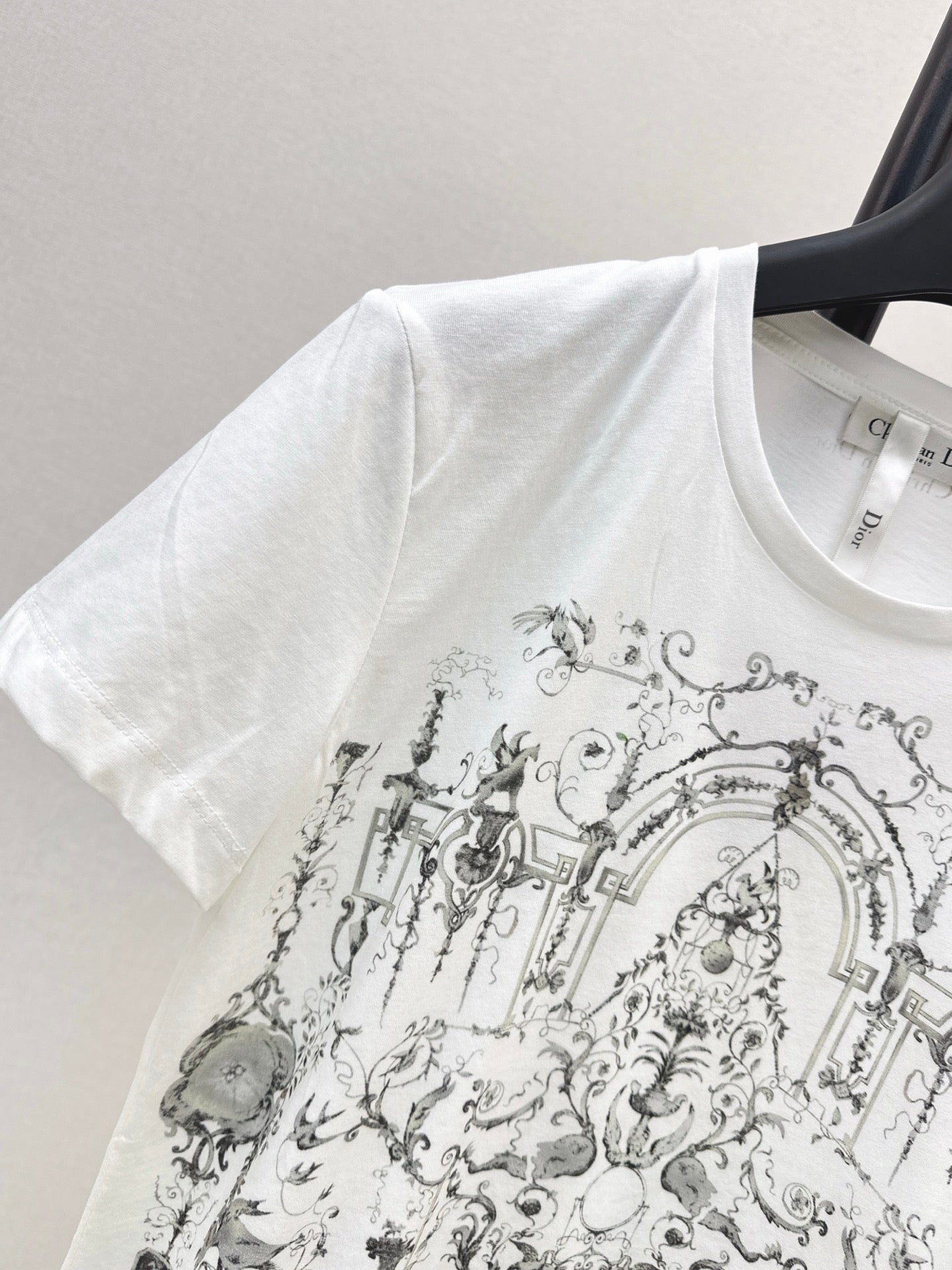 CD NEW Printed T-shirt