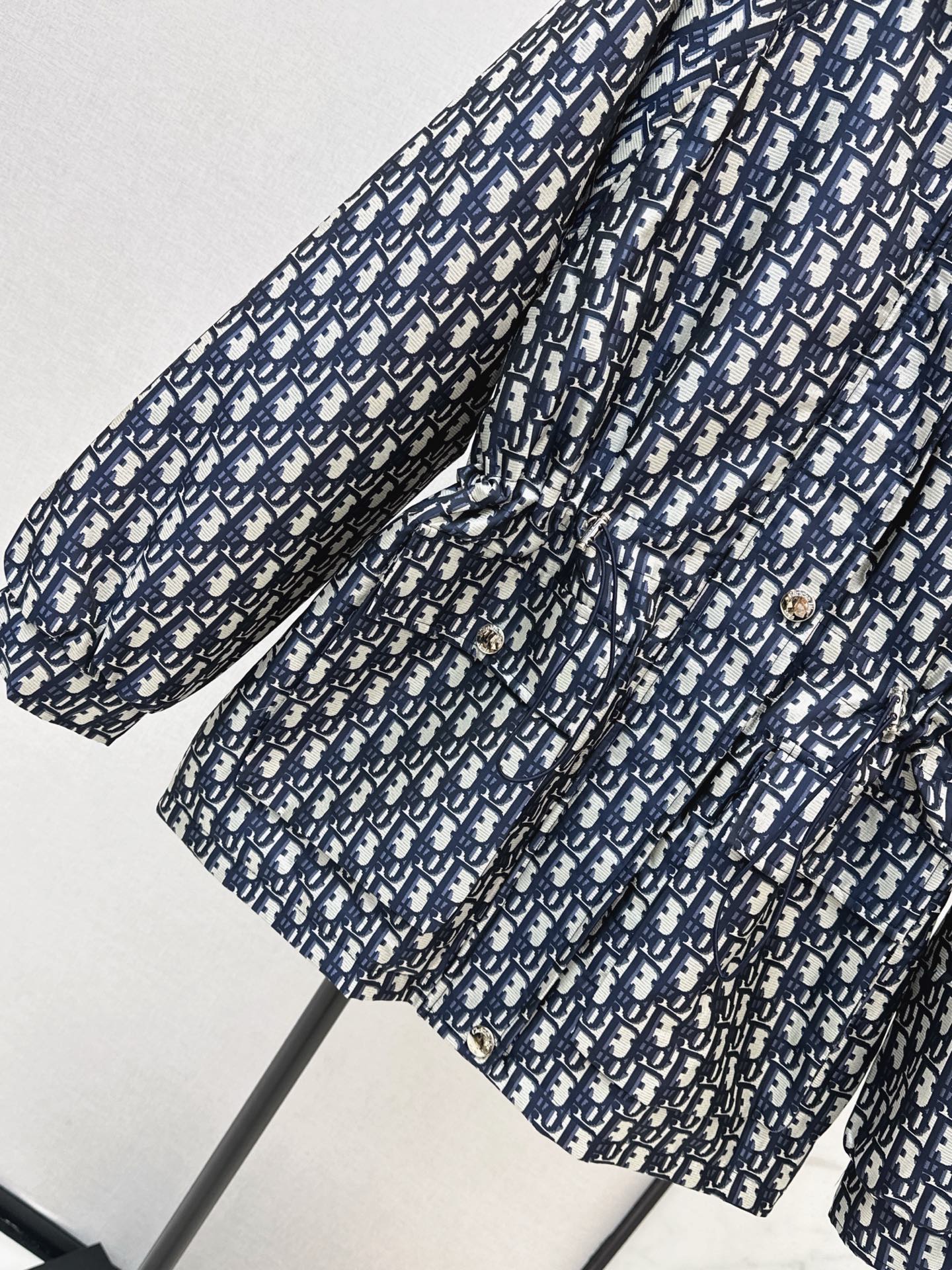 CD NEW Padded hooded jacket