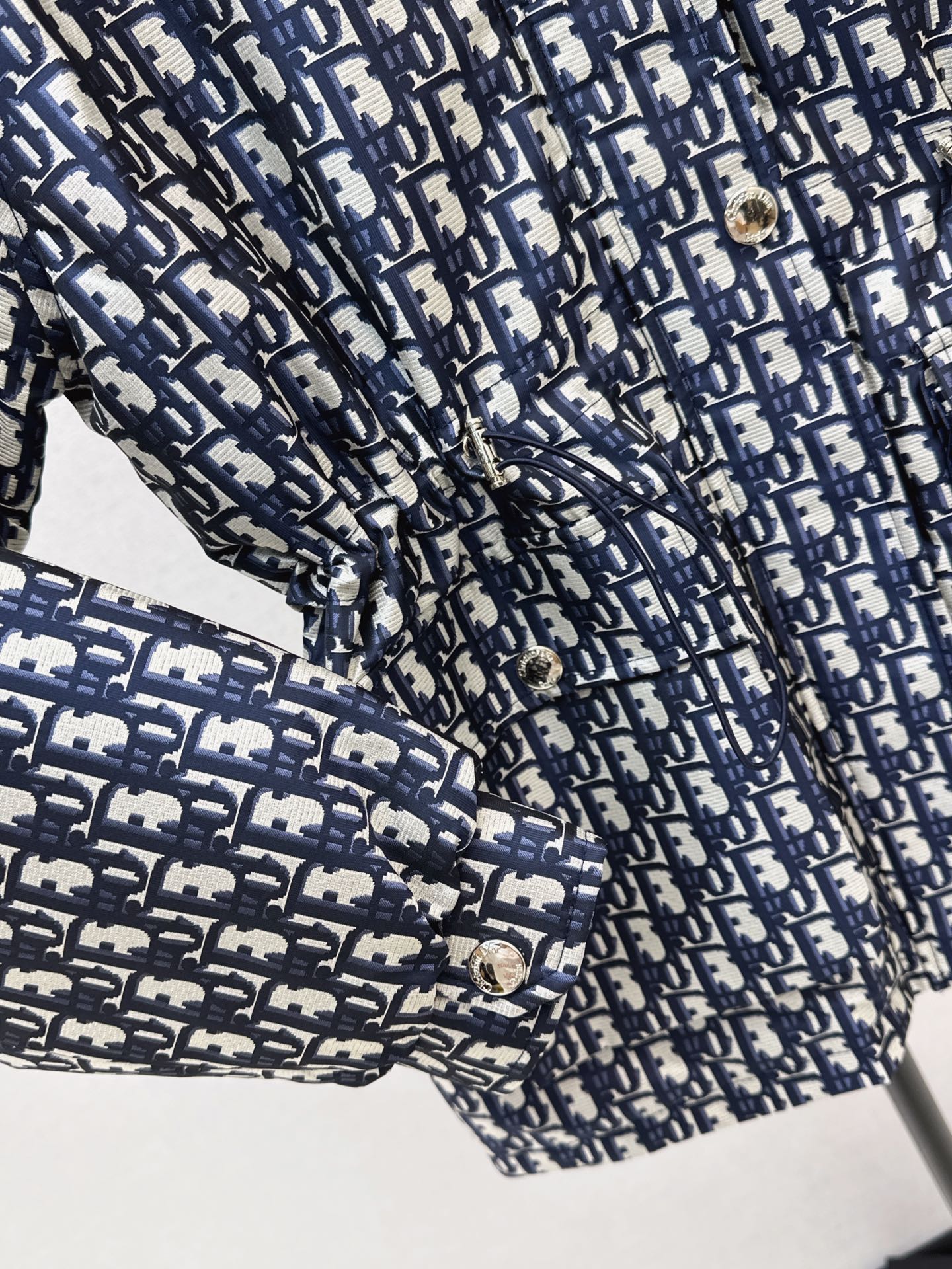 CD NEW Padded hooded jacket