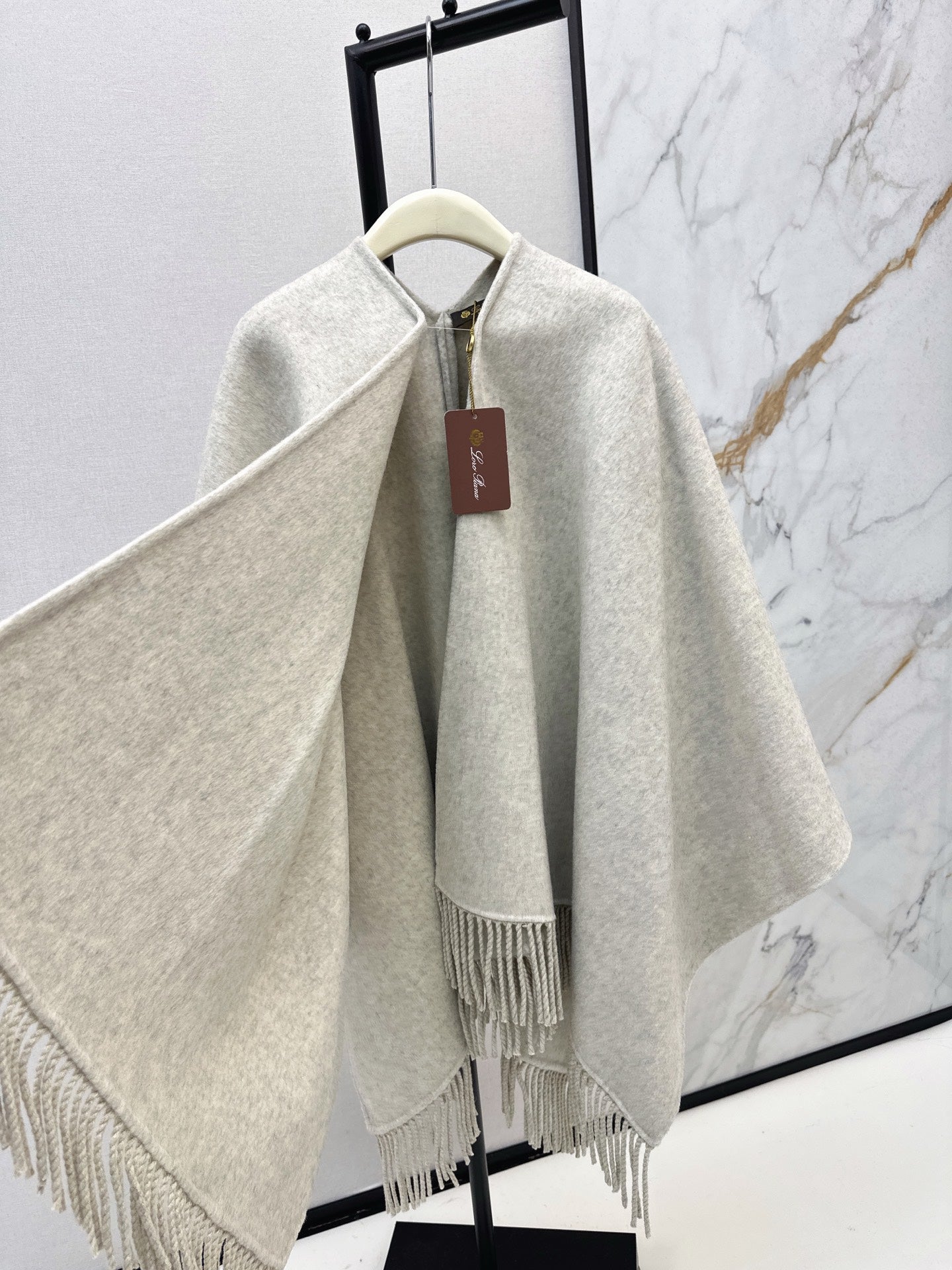 Brune NEW wool shawl