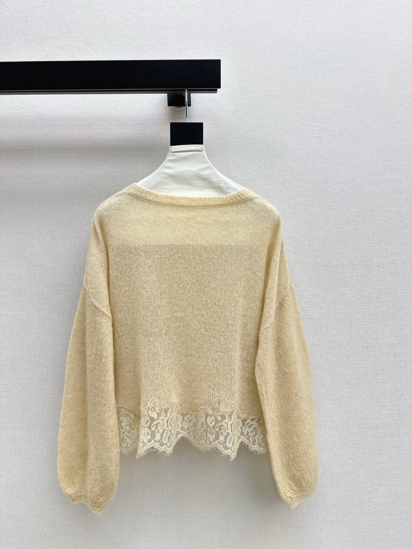 Es NEW Lace knitted sweater