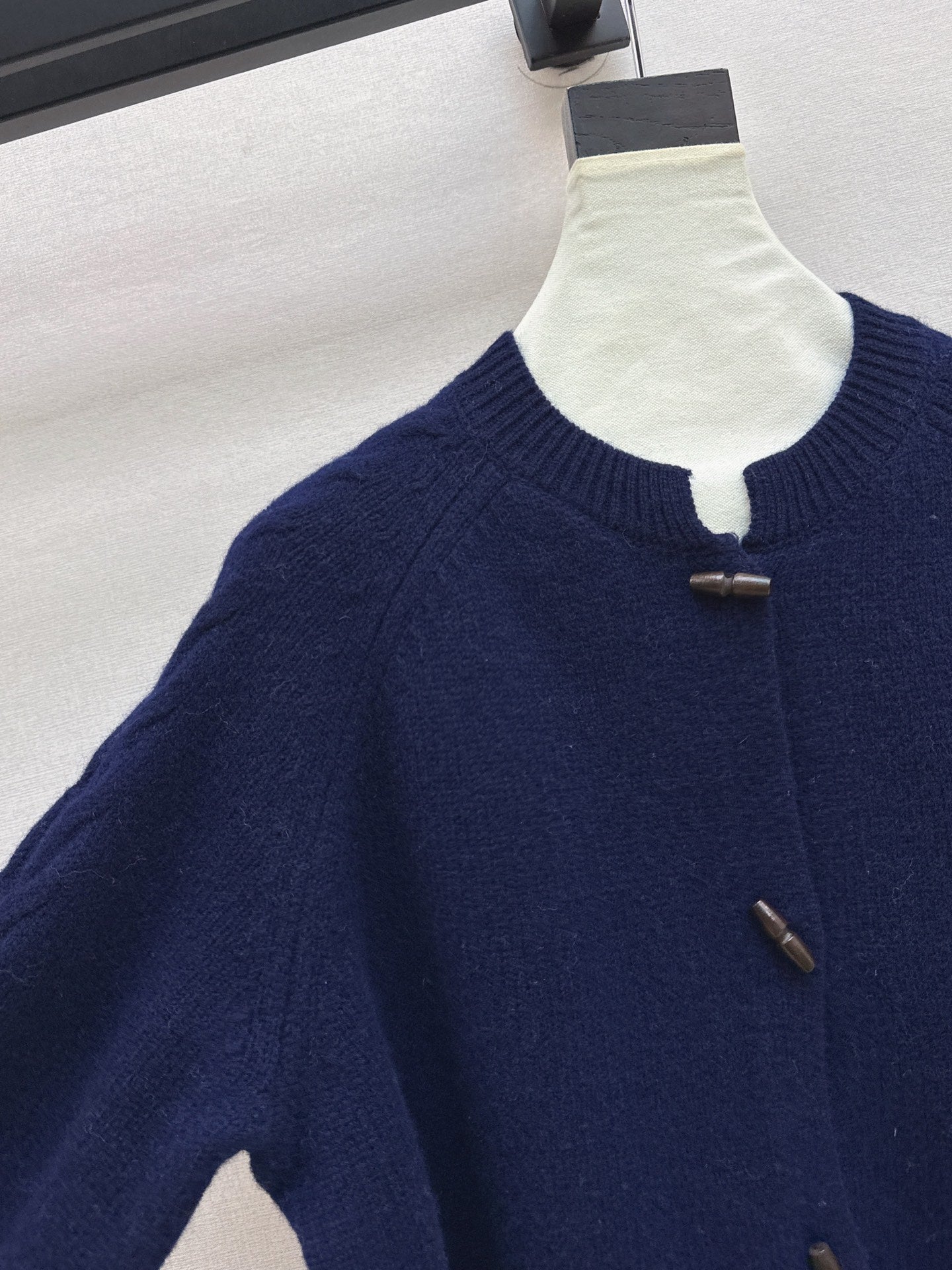 Max NEW Crew neck cardigan