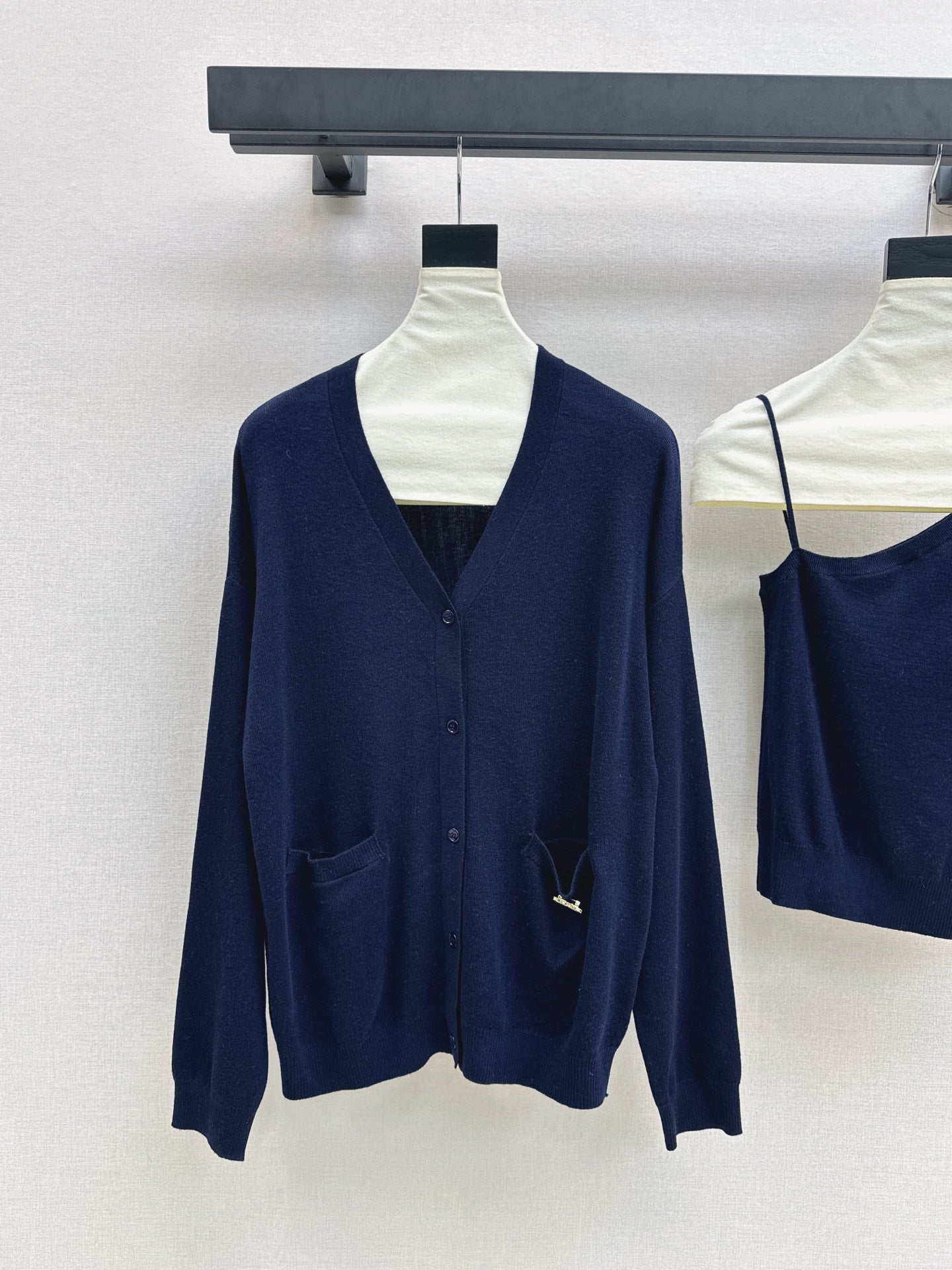 Miu NEW Knitted cardigan vest set