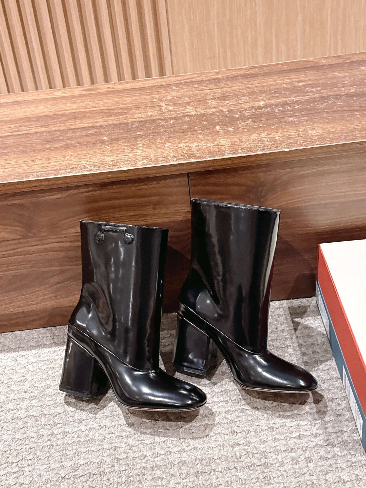 Mar 25fw boots