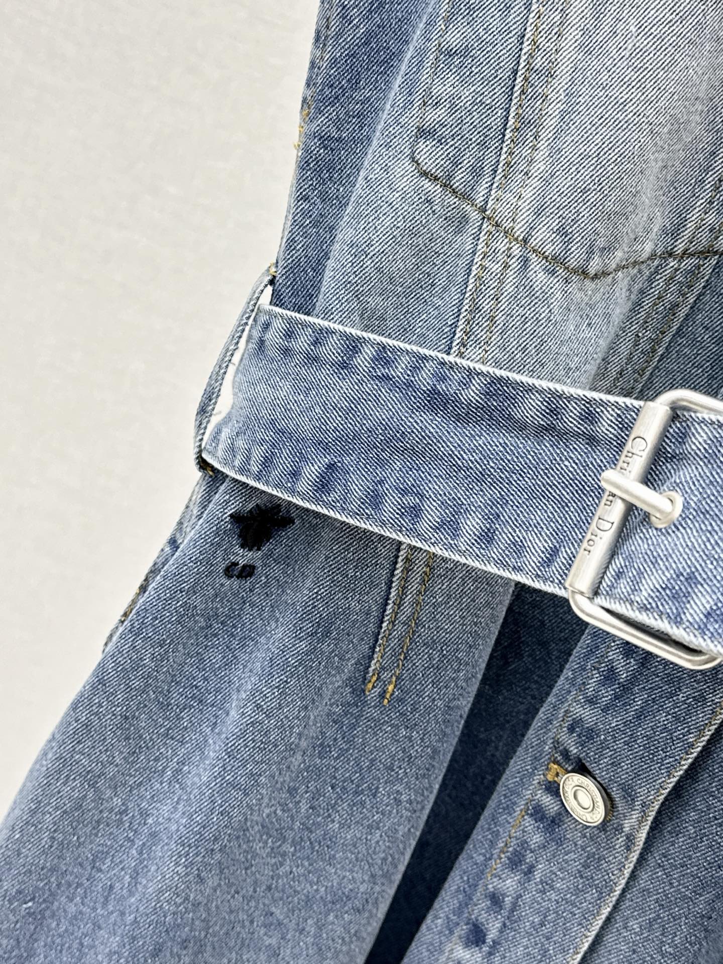 CD NEW sleeveless denim dress