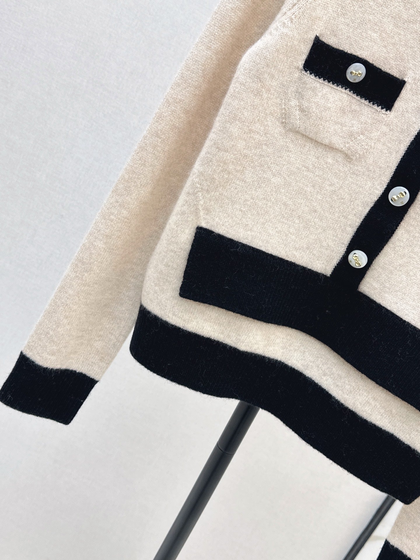 Chan NEW Colorblock cardigan