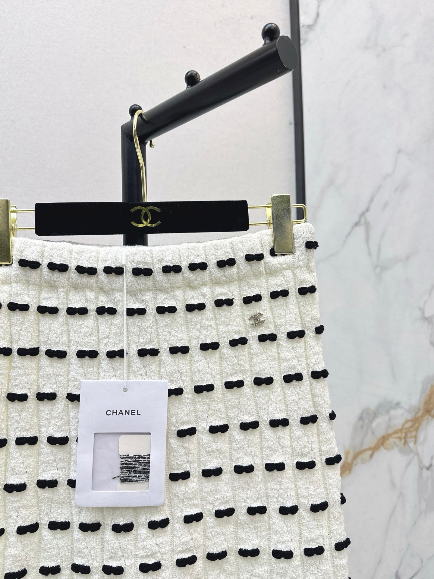 Chan NEW knitted skirt