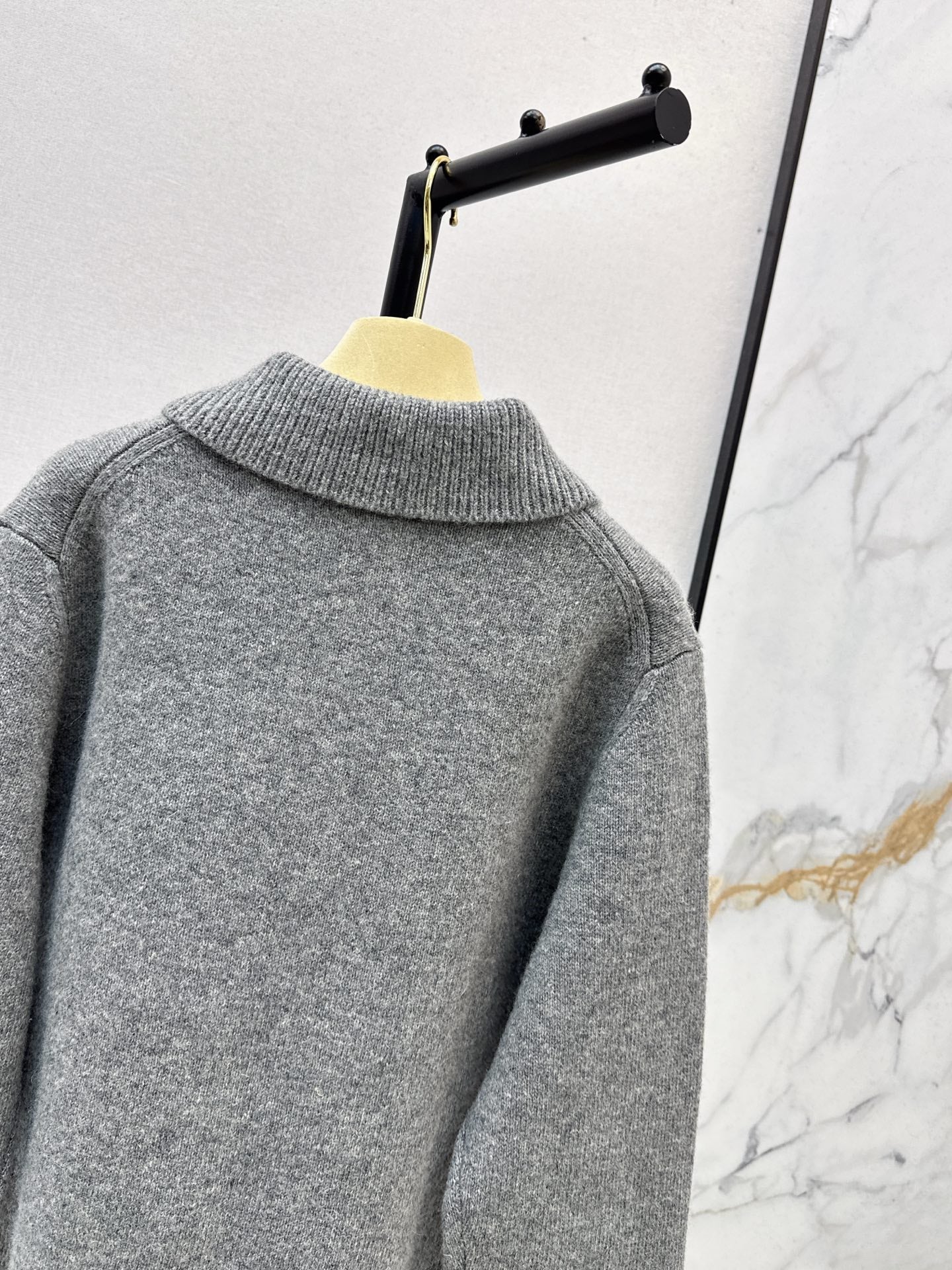 Miu NEW wool cardigan