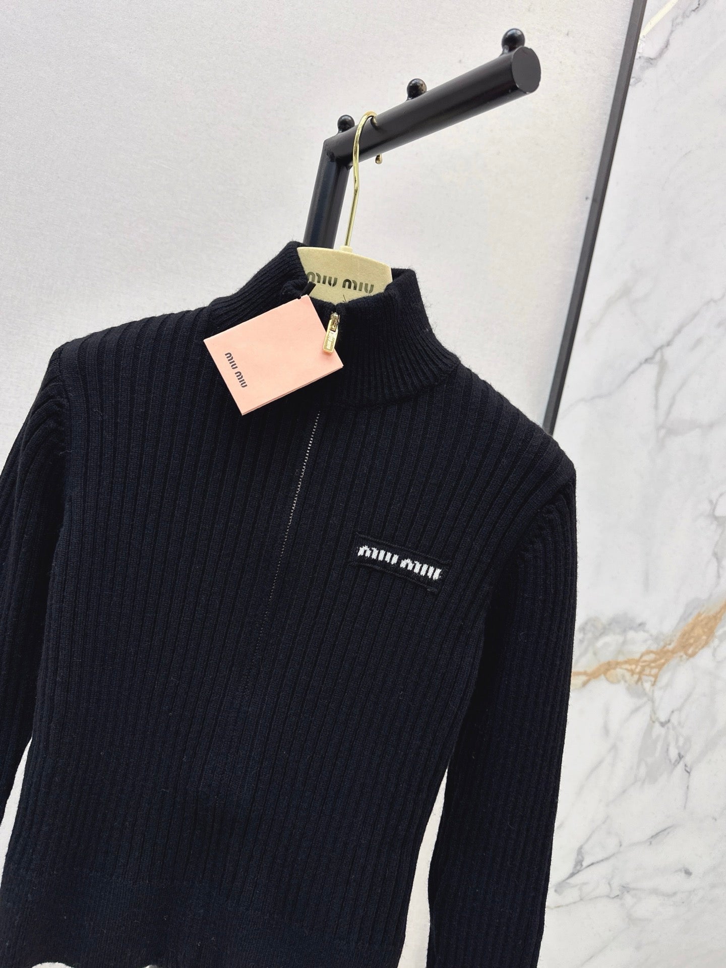 Miu NEW knitted cardigan