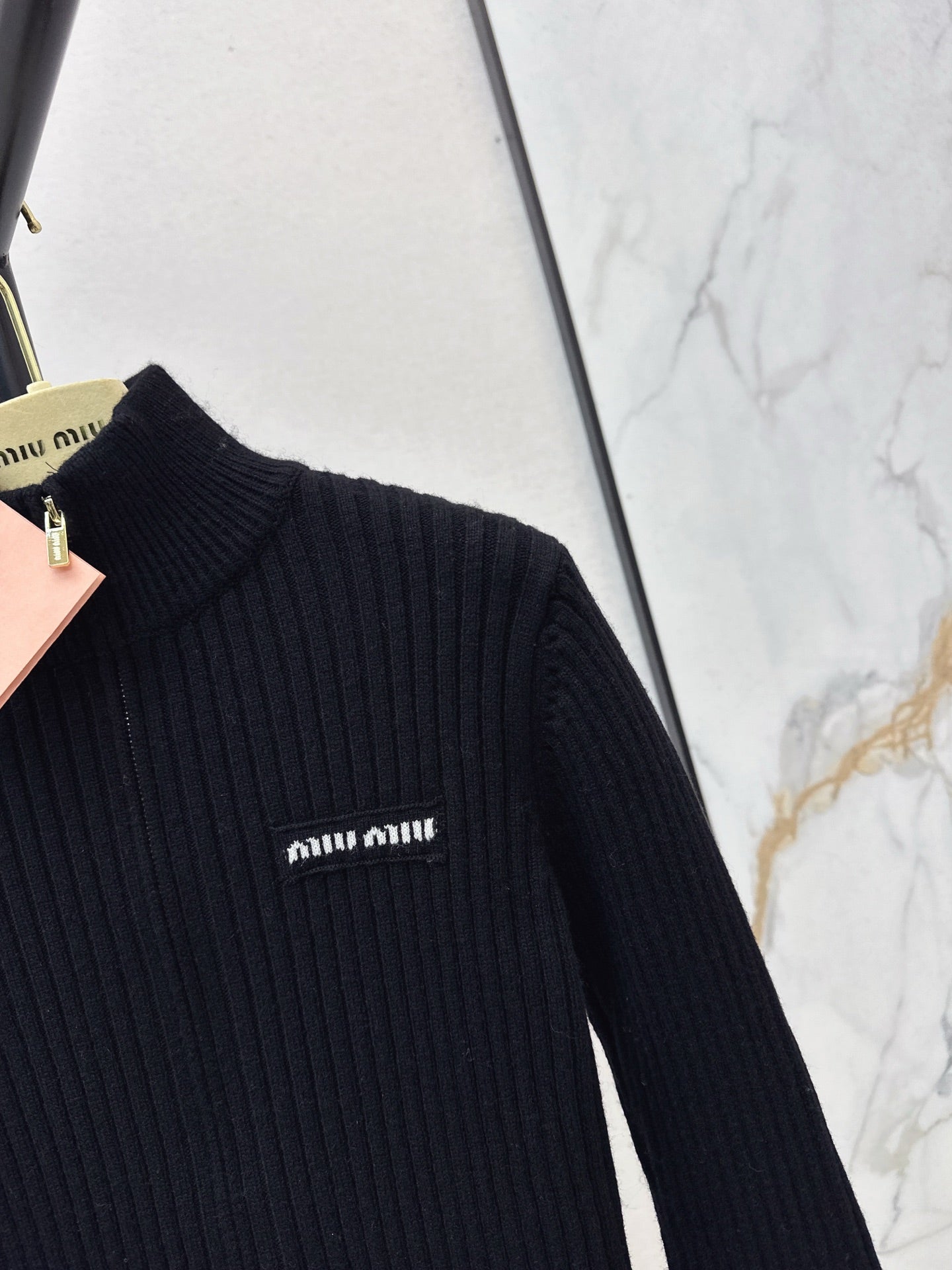 Miu NEW knitted cardigan