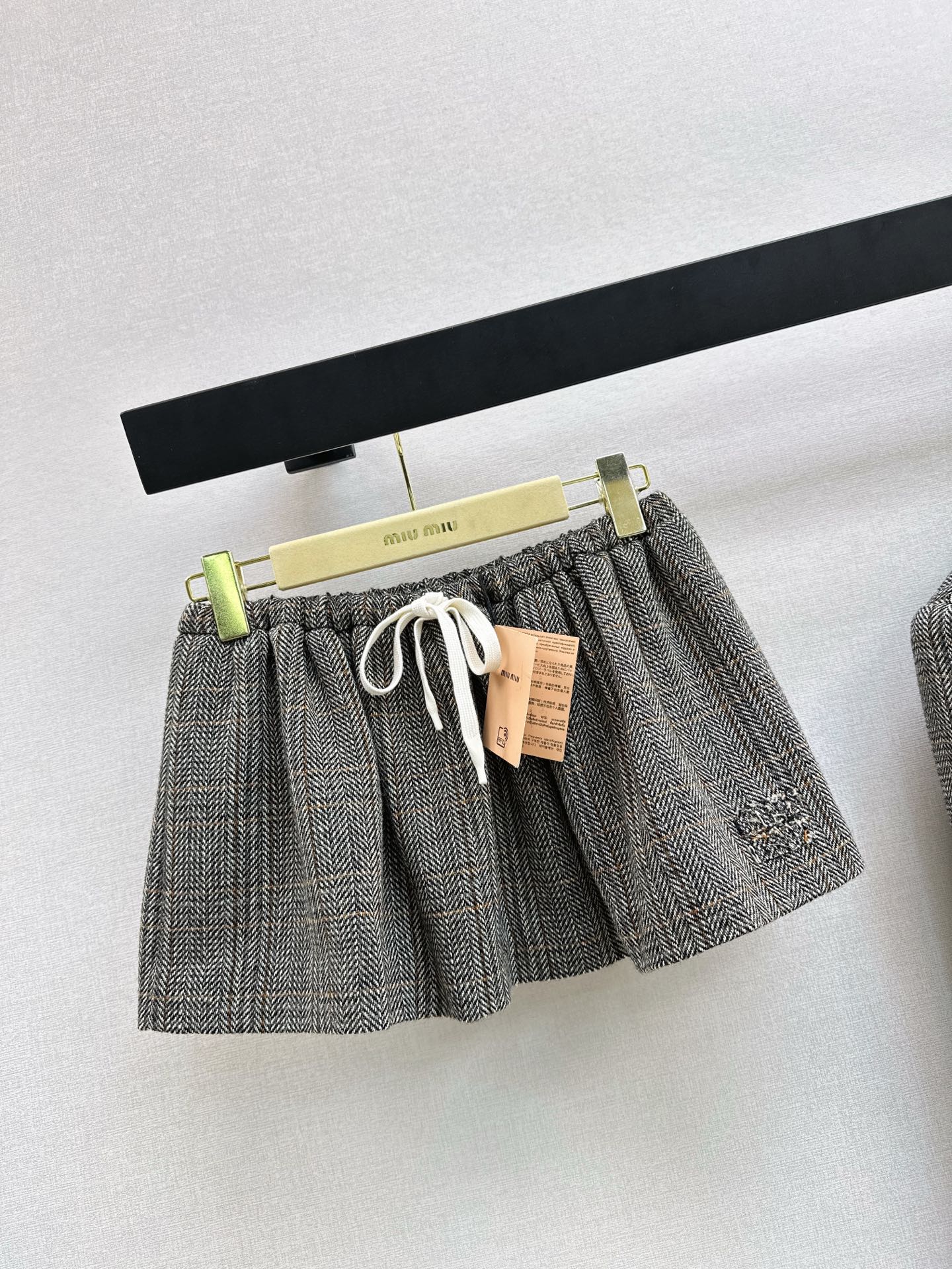 Miu NEW bud miniskirt