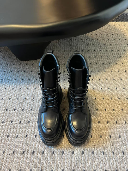 Alex 25fw combat boots