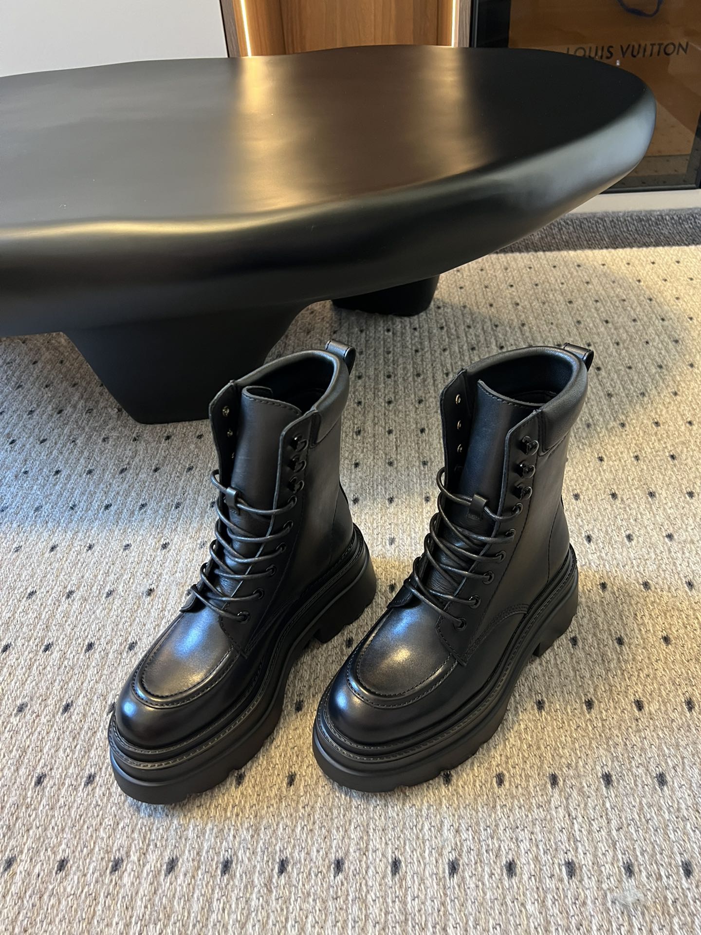 Alex 25fw combat boots