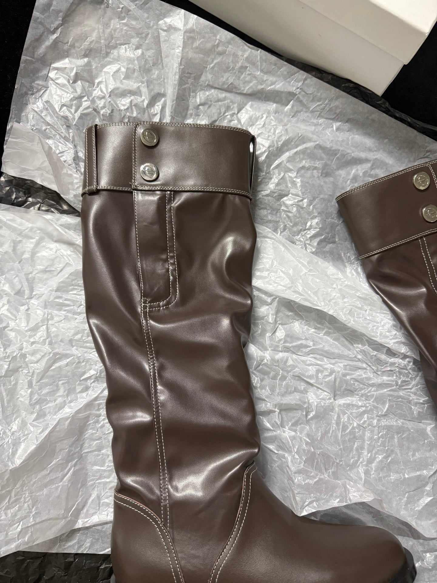 Lost 25fw slouch boots