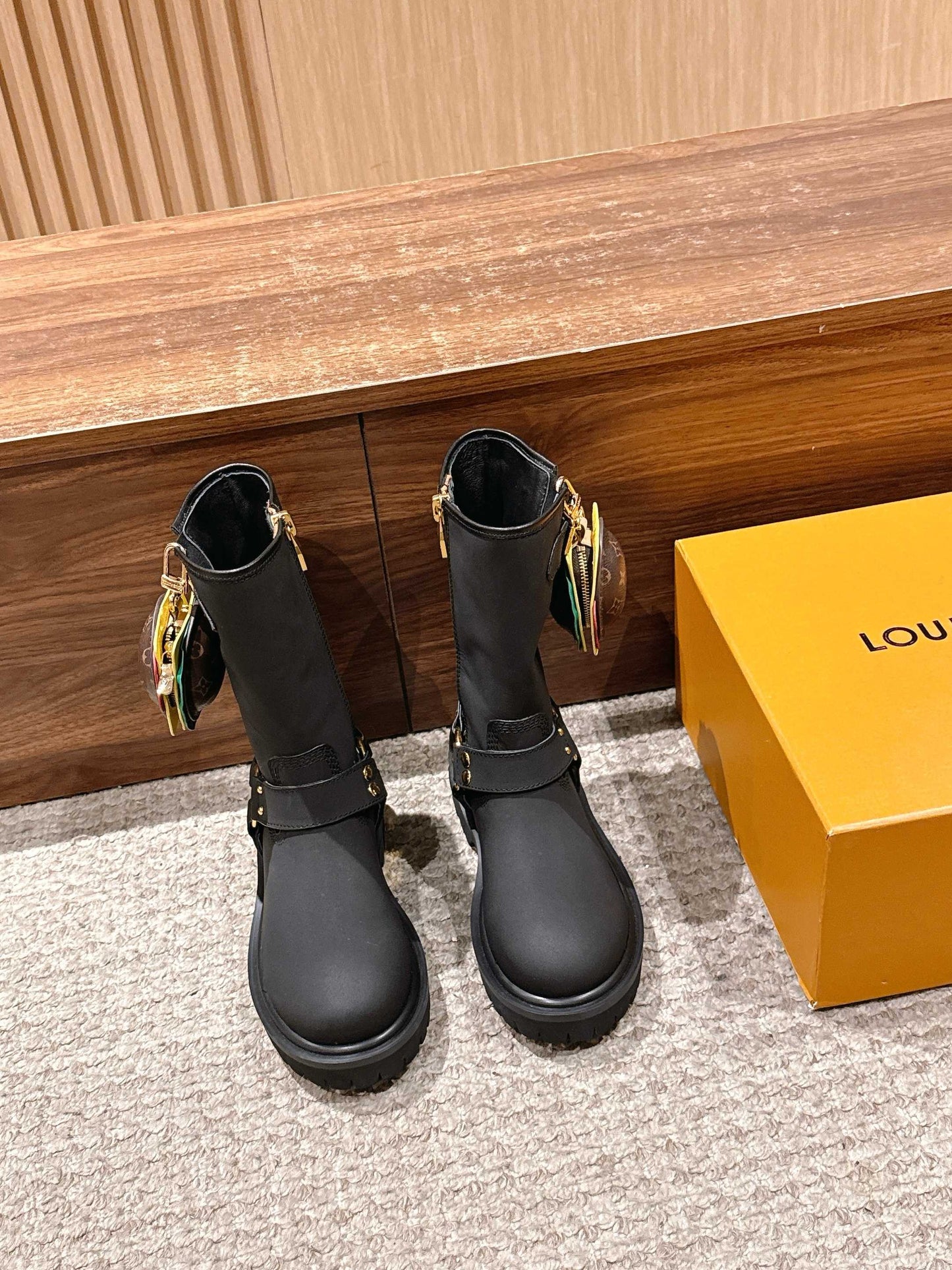 Loui 25fw biker boots