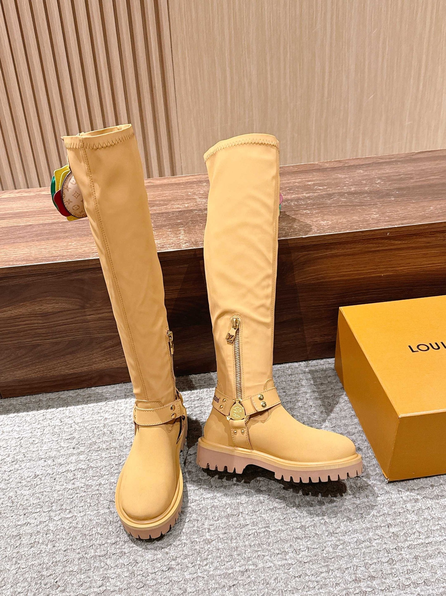 Loui 25fw boots