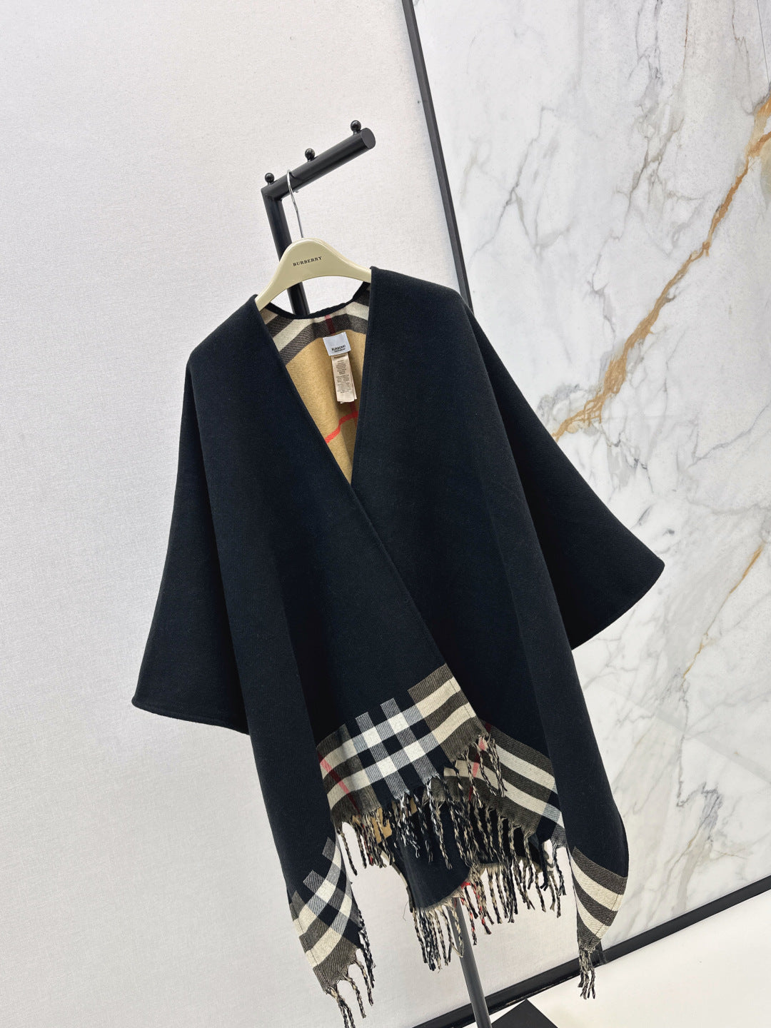 Bur NEW Reversible wool cape