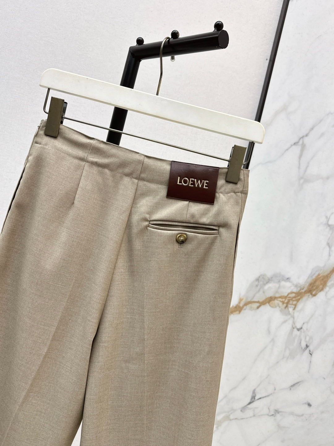 Loe NEW Straight-leg pants