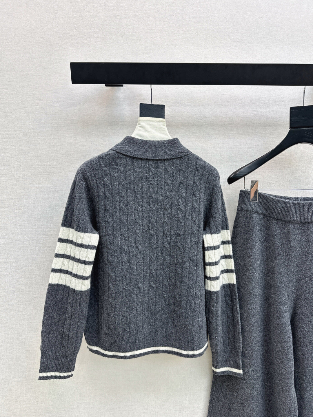 Thom NEW knitted suit