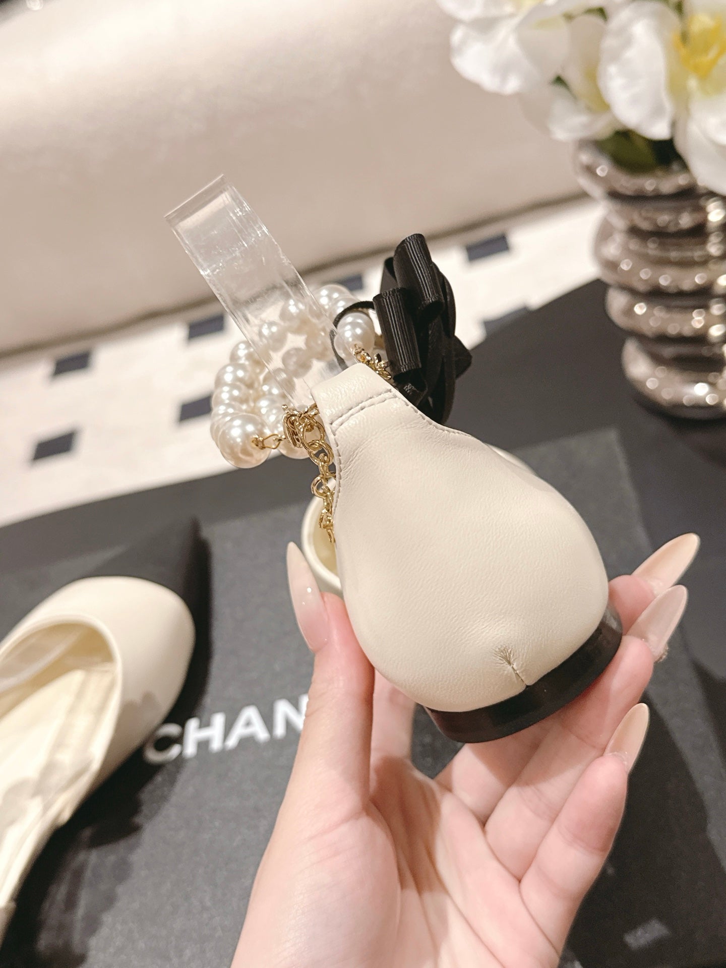 Chan 25fw slingback flats