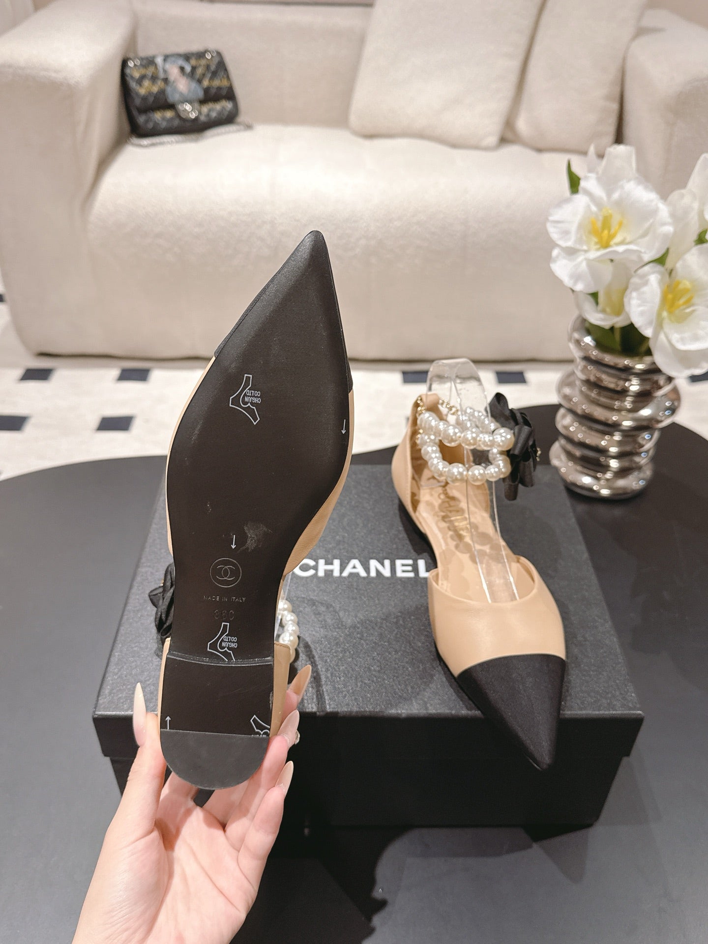 Chan 25fw slingback flats