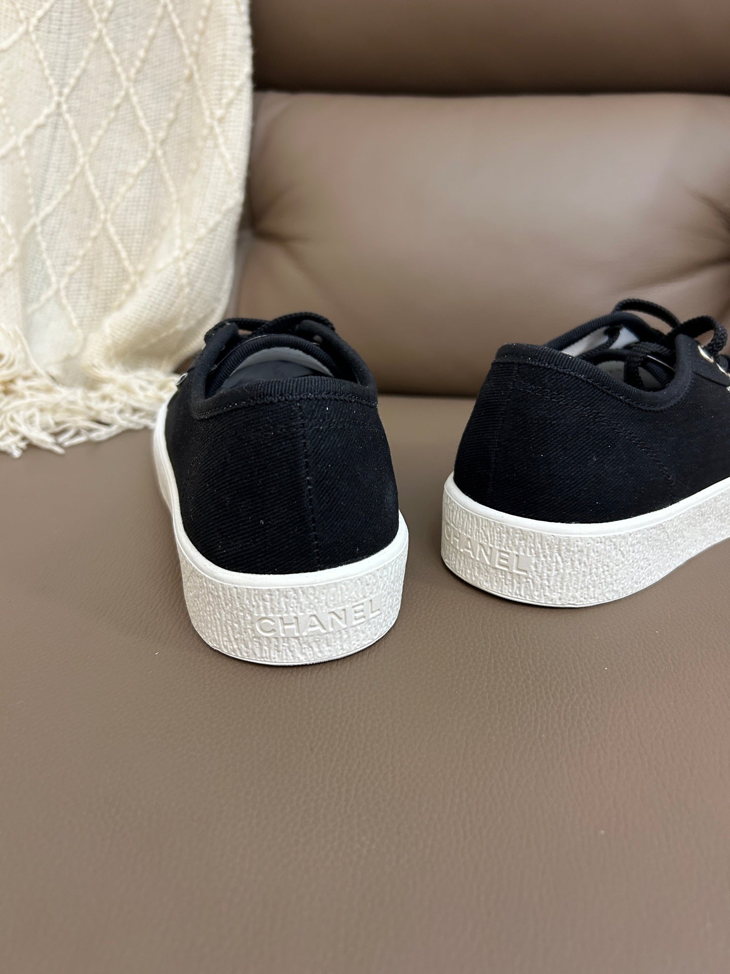 Chan 25fw casual sneakers