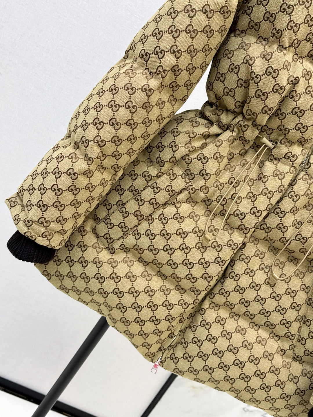 Guc NEW down jacket