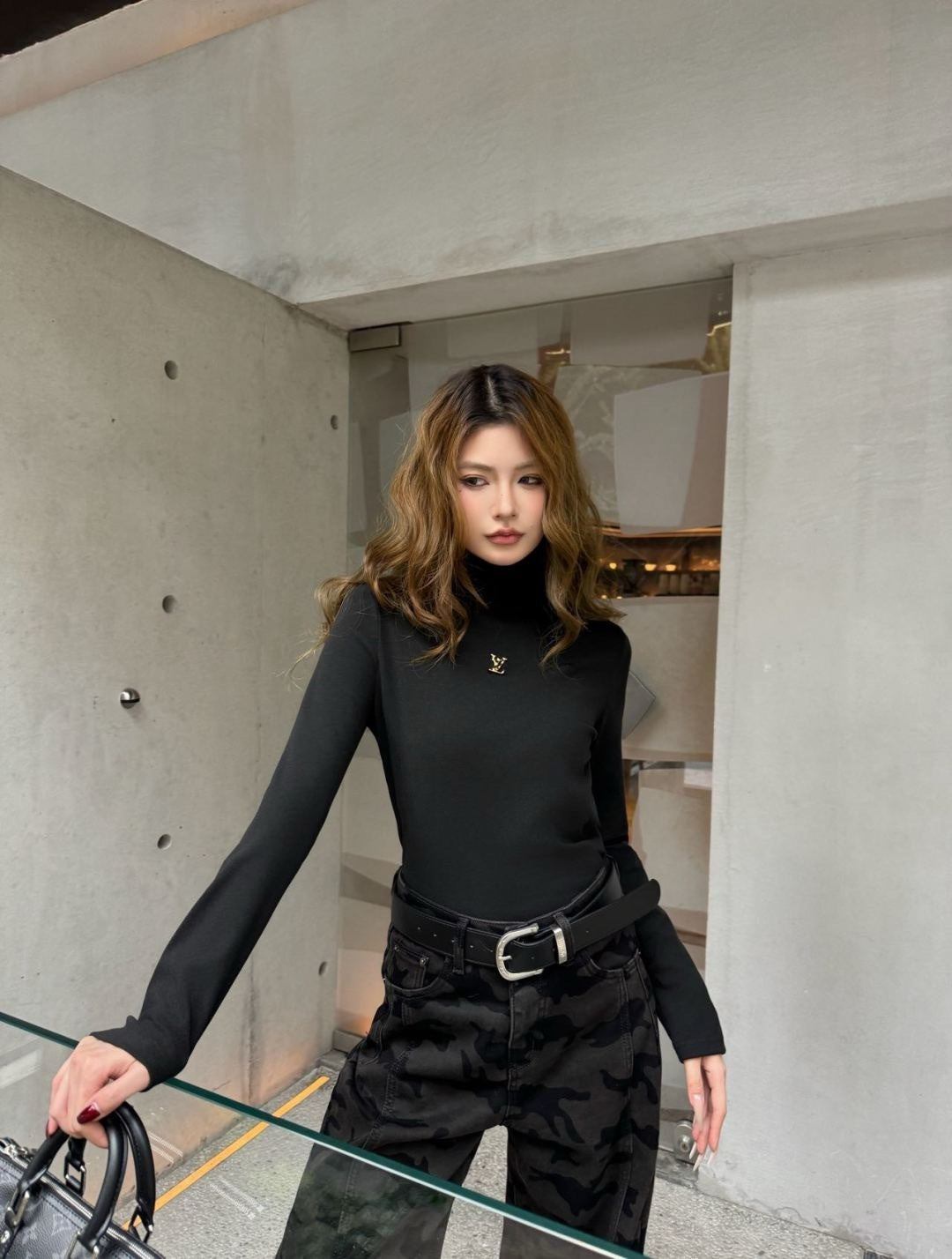 Louis NEW turtleneck shirt