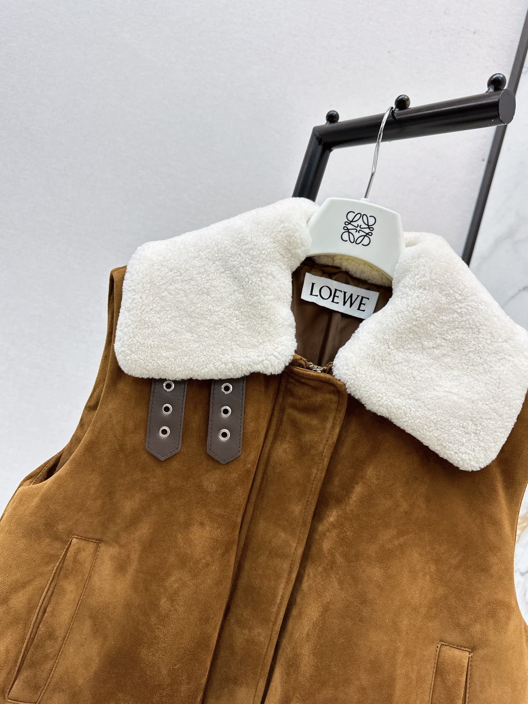 LoE NEW fur vest