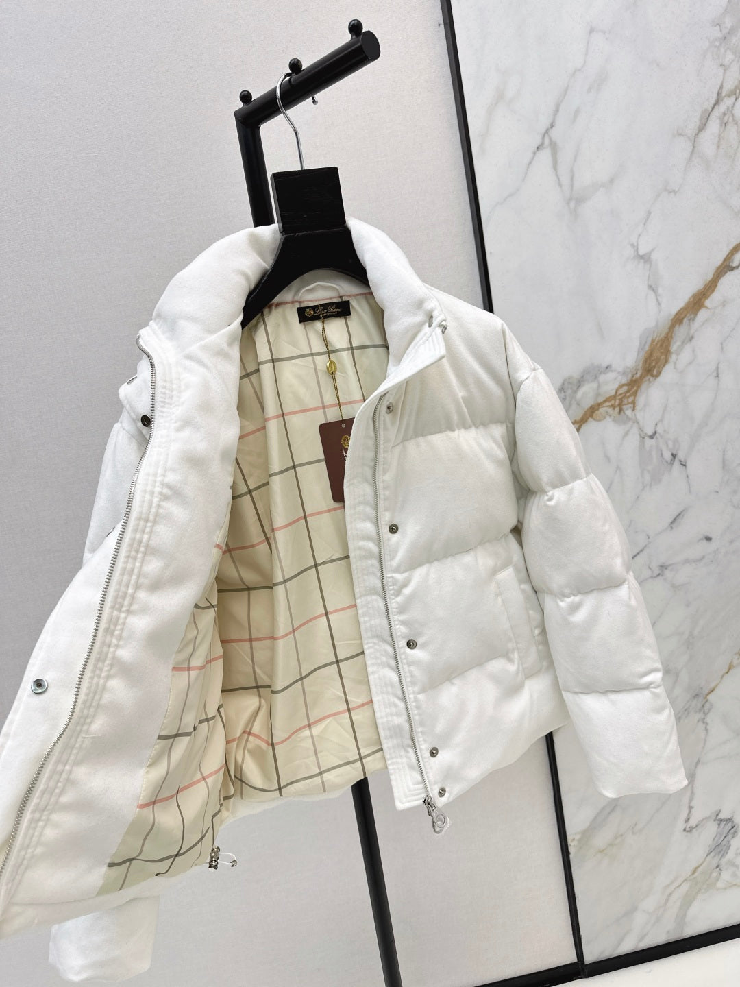 Loro NEW down jacket