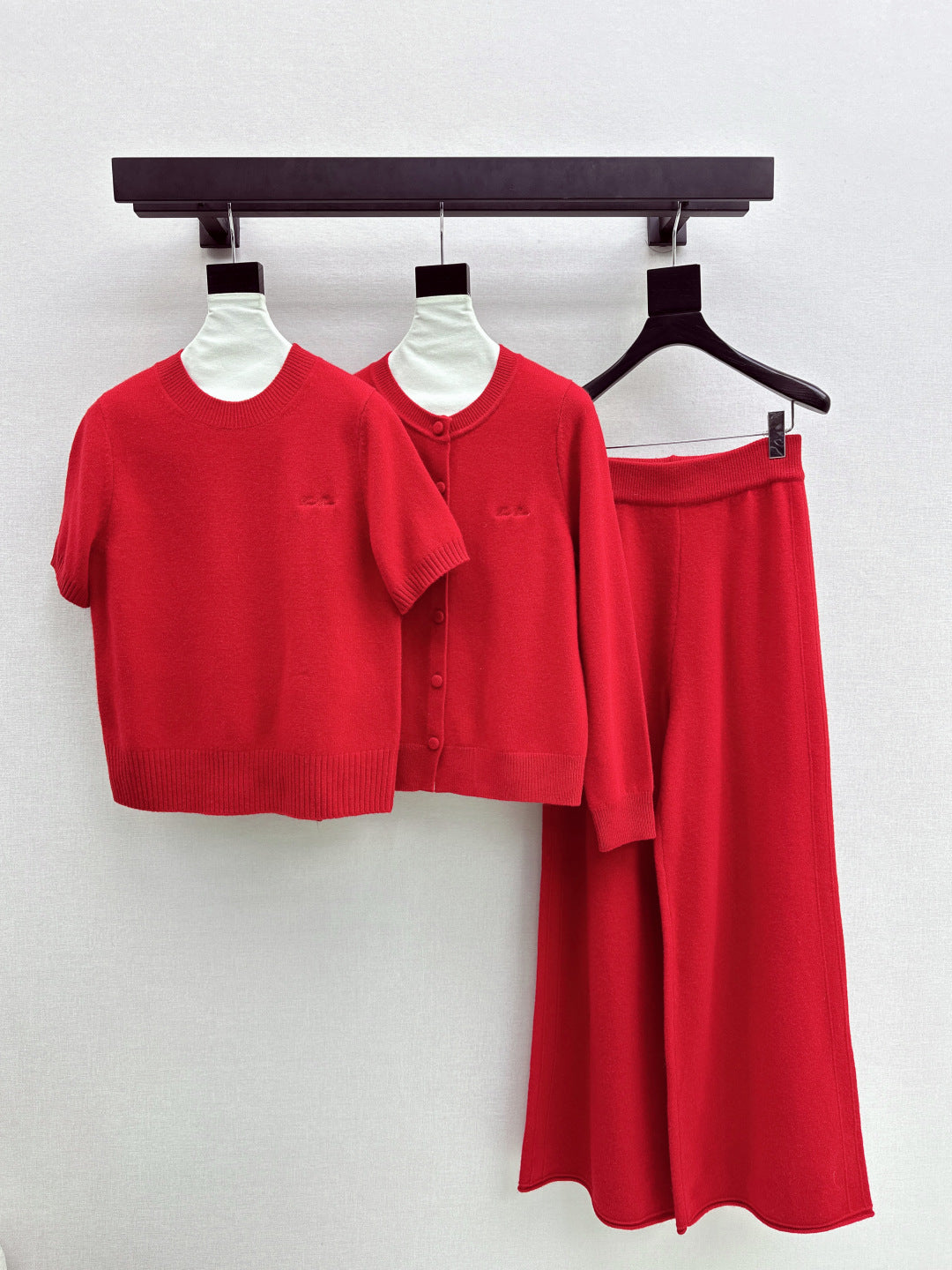 Loro NEW Knitted three-piece set