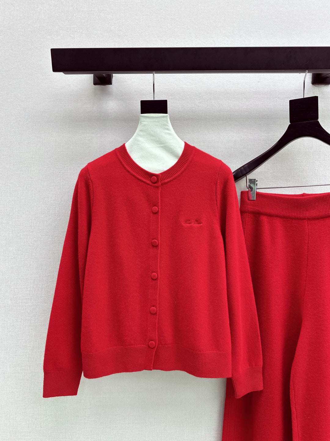 Loro NEW Knitted three-piece set